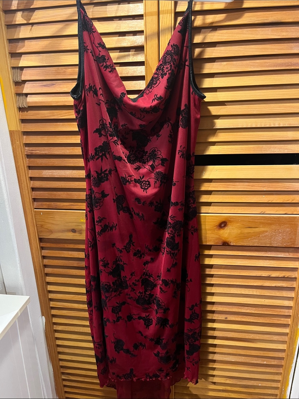 Y2K Red Floral Slip Midi Dress with Black Lace Detail